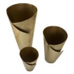 Tres váza fémből 3 db-os szett arany 39x42x75-32x32x55-25x25x35 cm